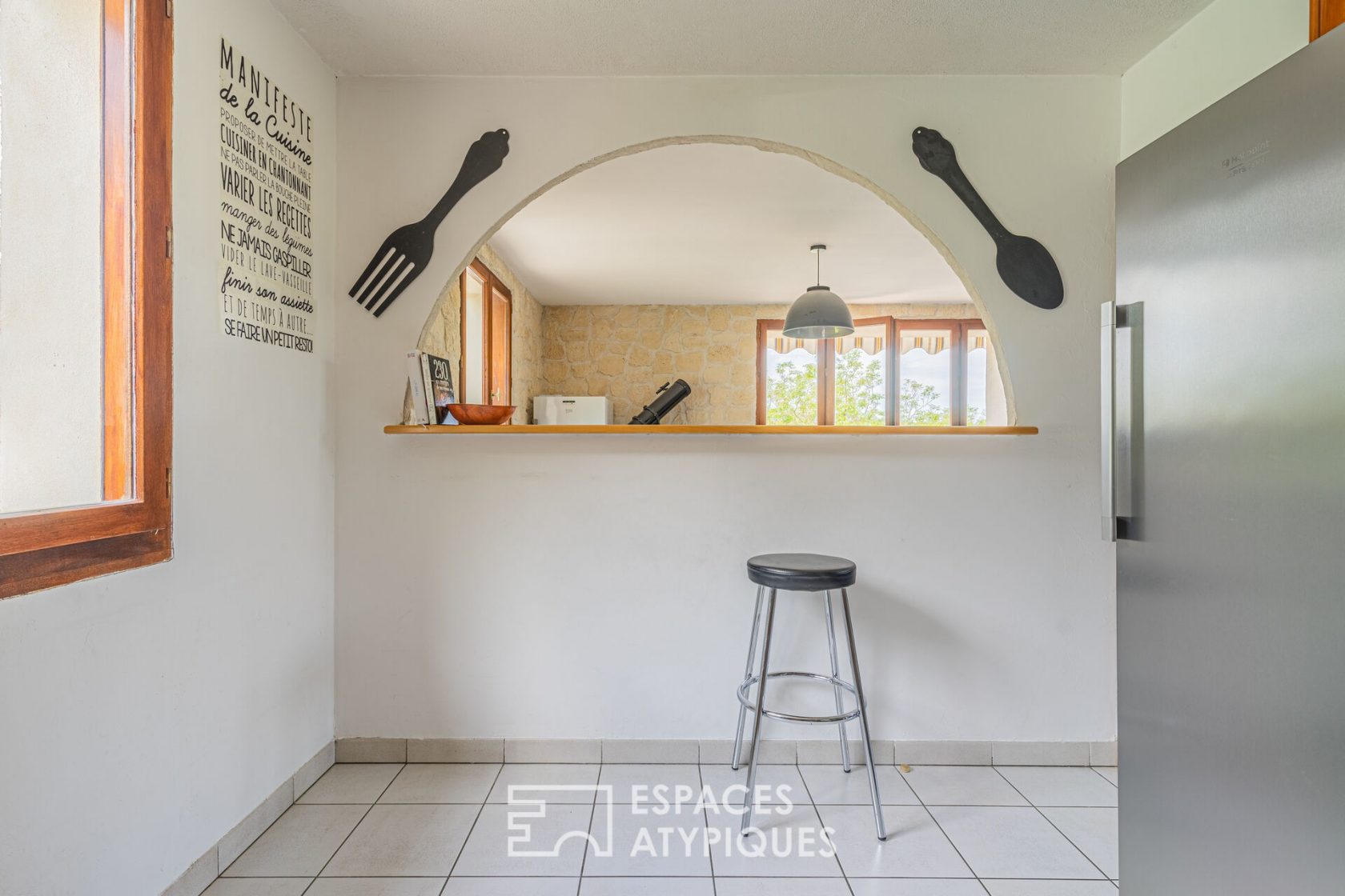 Charming house and its wooded park