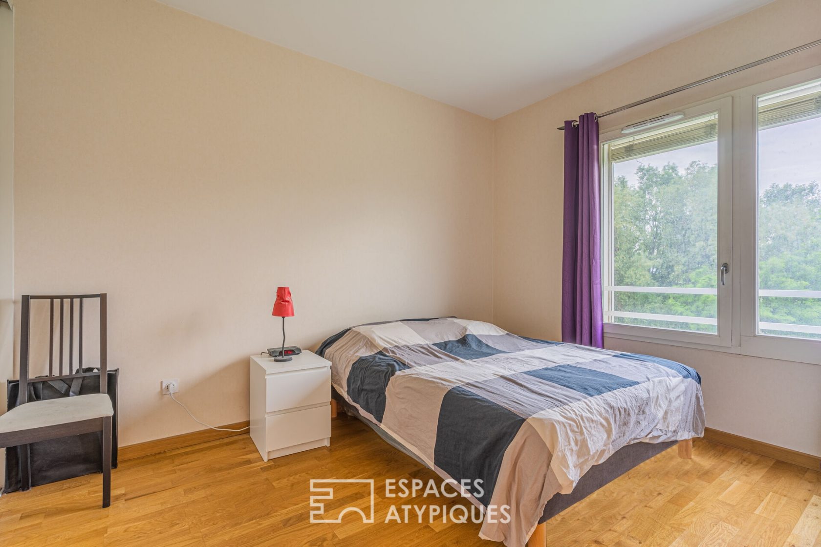 Appartement contemporain dans son écrin de verdure