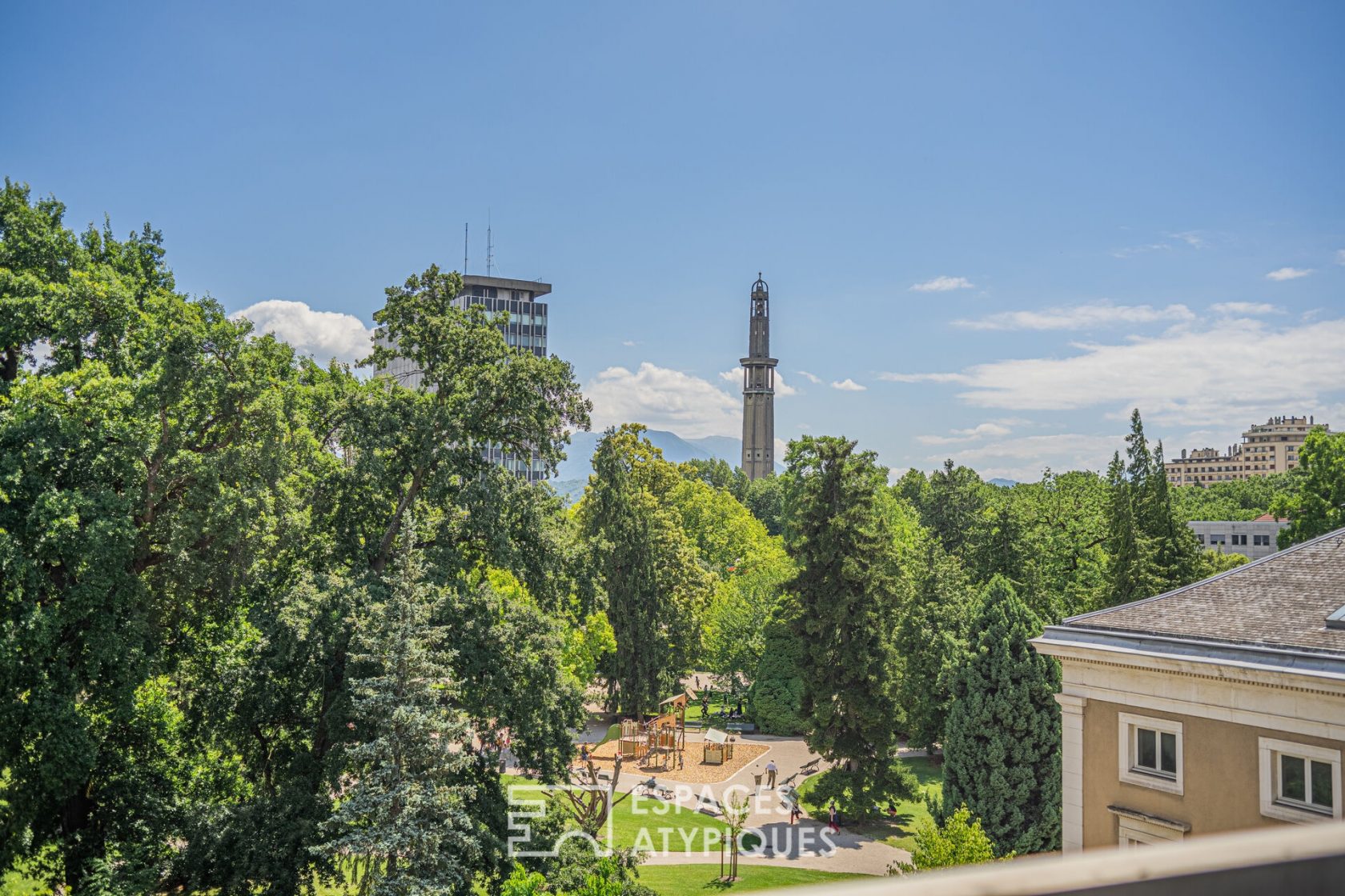 Architect apartment with exceptional view and terrace