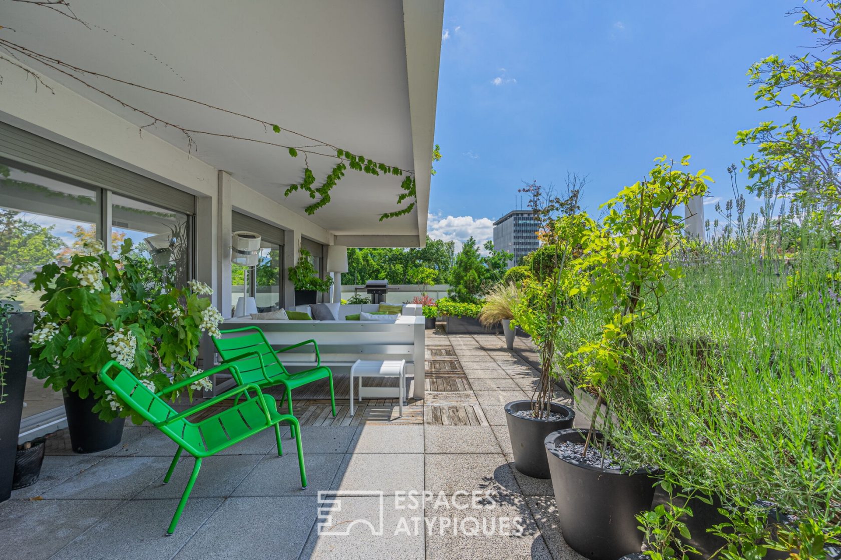 Appartement d’architecte avec vue et terrasse d’exception