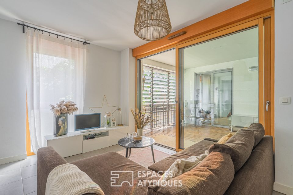 38000 GRENOBLE - Appartement avec patio au coeur de la Caserne de Bonne - Réf. 637EAG