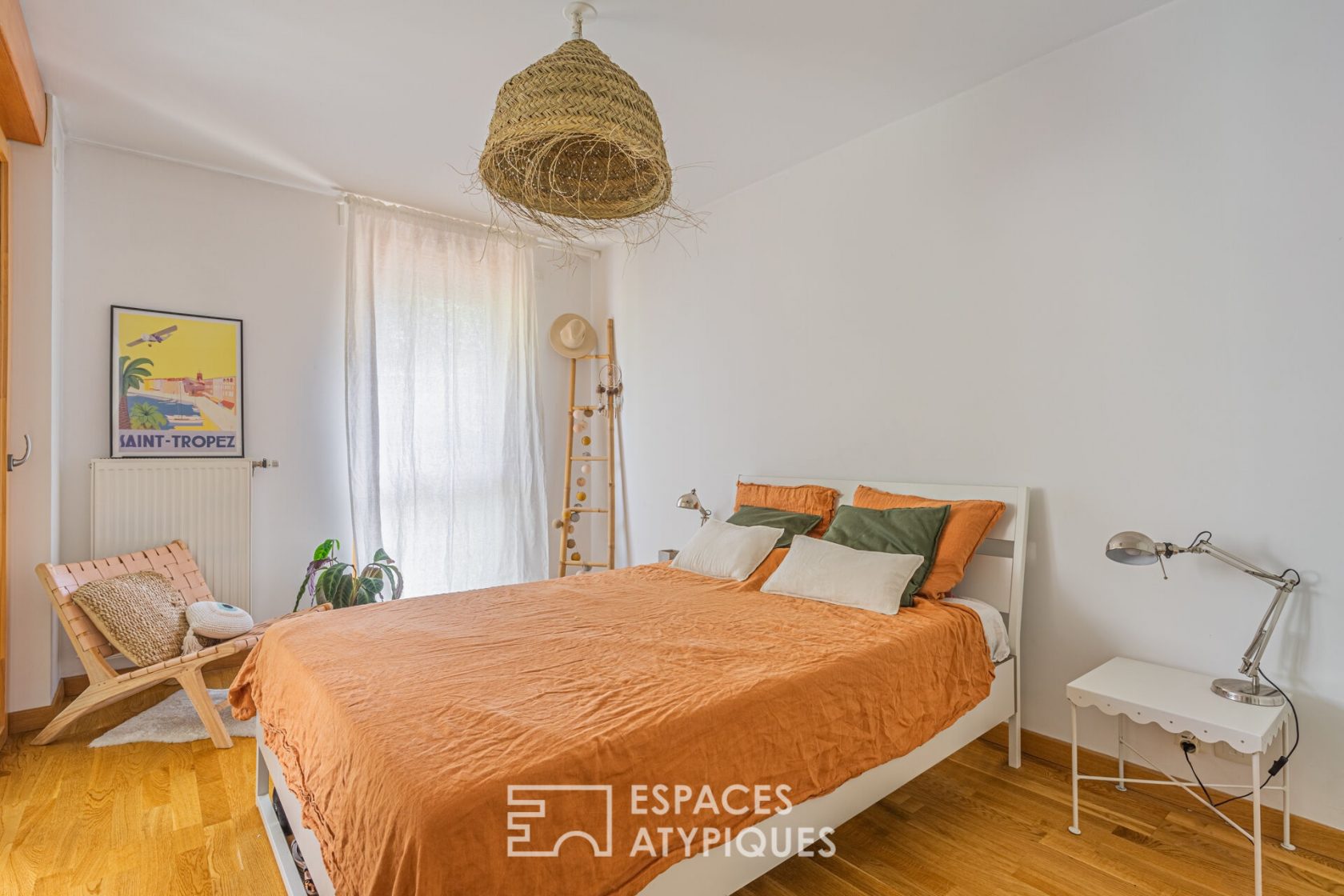Appartement avec patio au coeur de la Caserne de Bonne