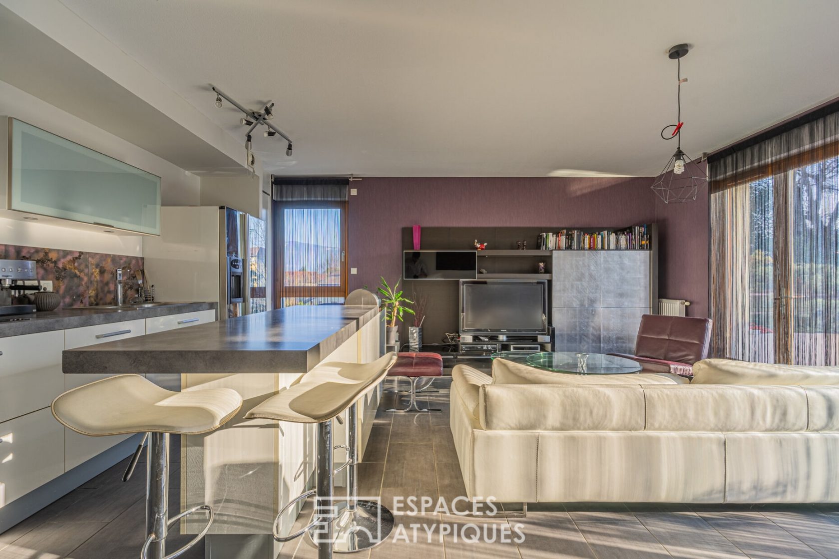 Appartement contemporain dans son écrin de verdure