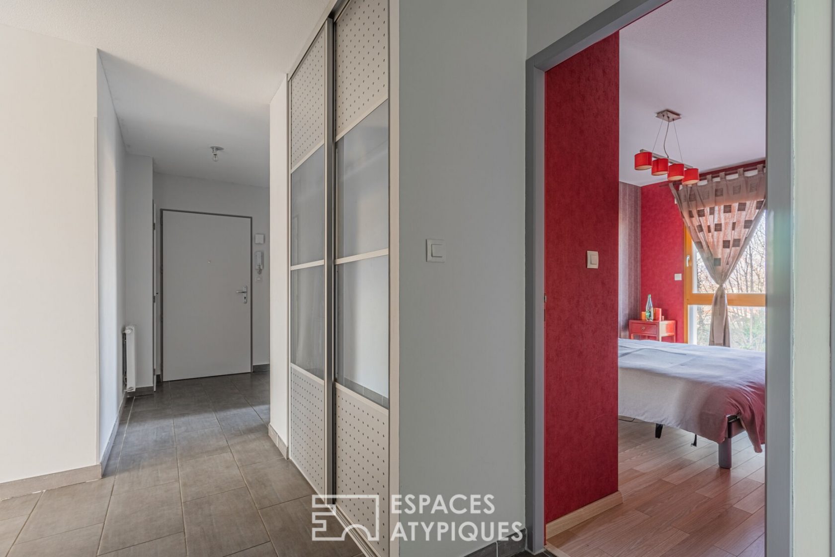 Appartement contemporain dans son écrin de verdure