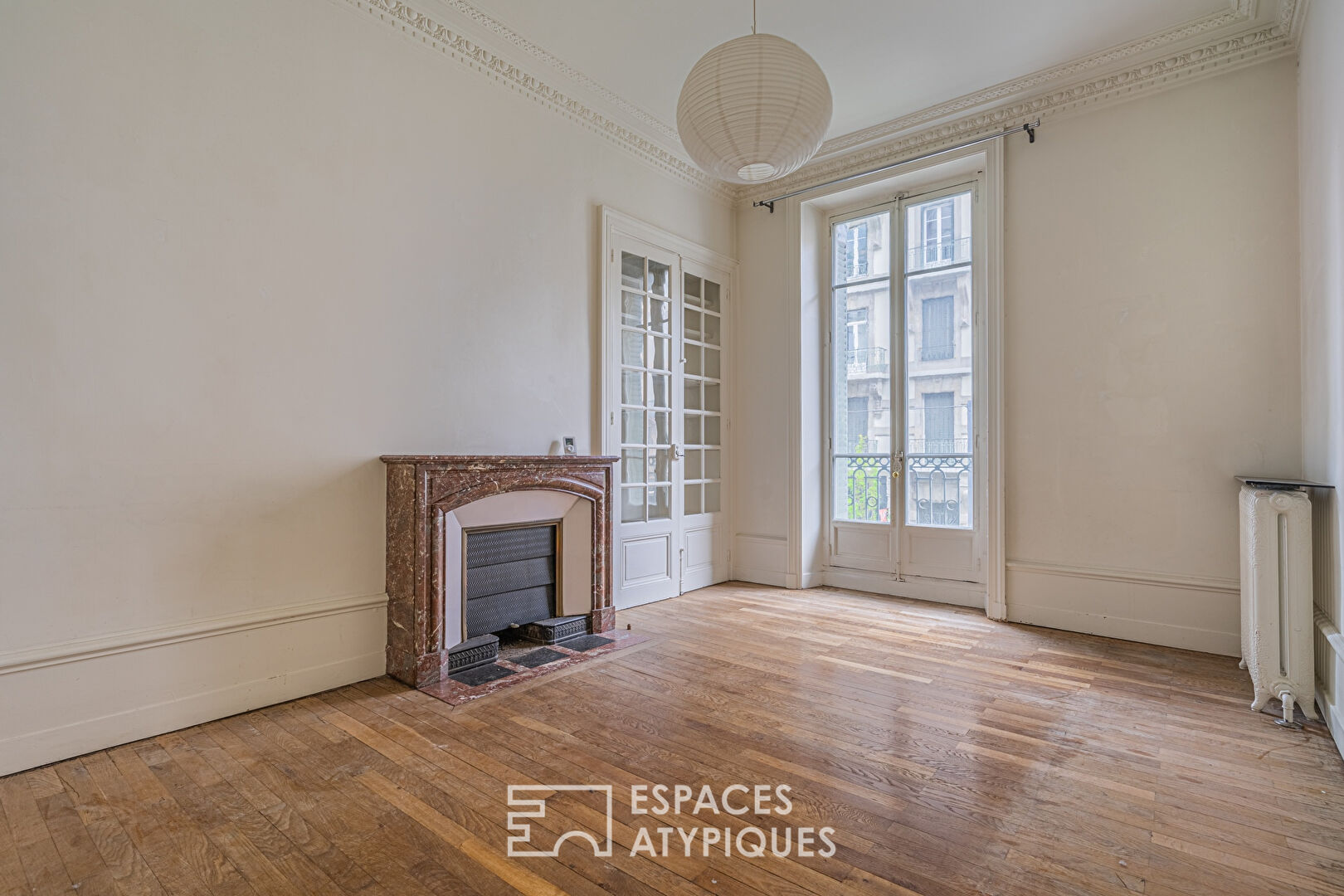 Haussmannian apartment to revisit
