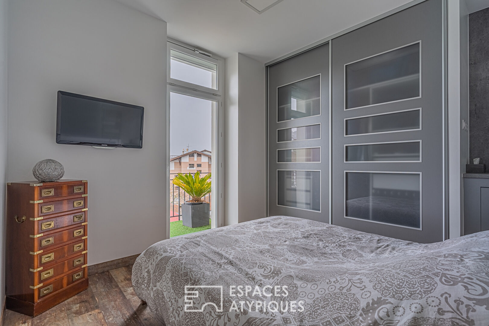 Duplex in the heart of town