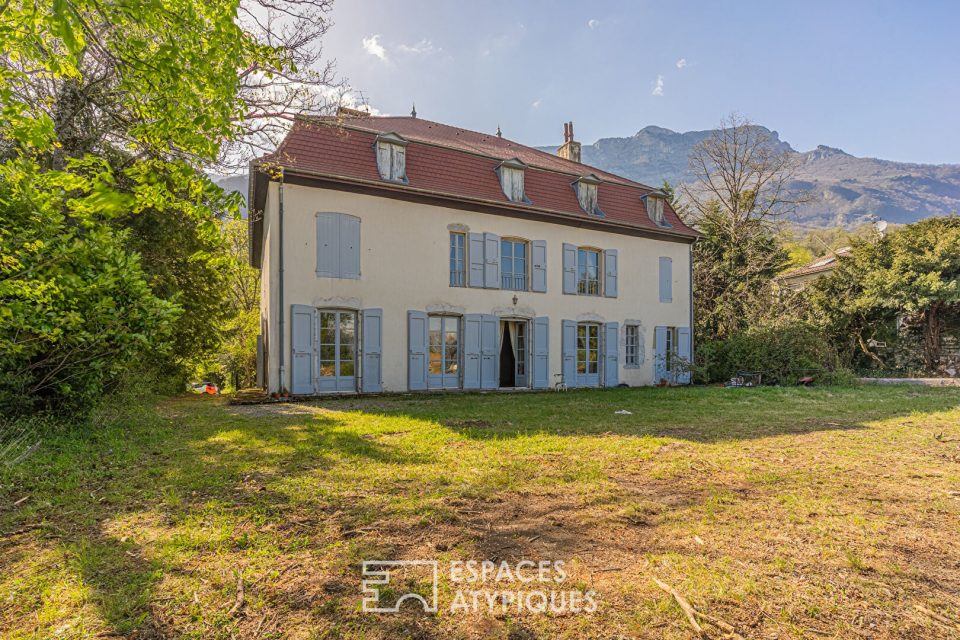 38640 CLAIX - Elégante maison bourgeoise du 18ème siècle - Réf. 705EAG
