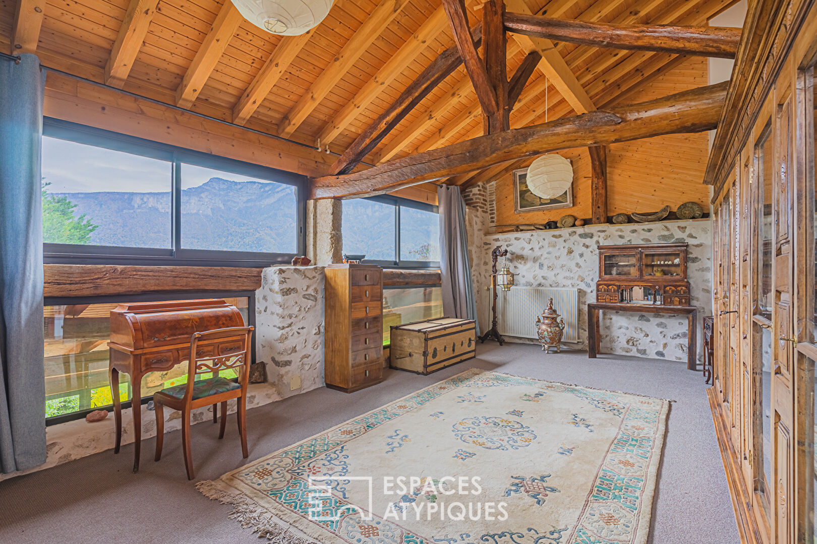 Mansion with view of the Vercors