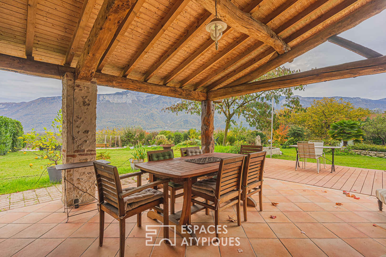 Mansion with view of the Vercors