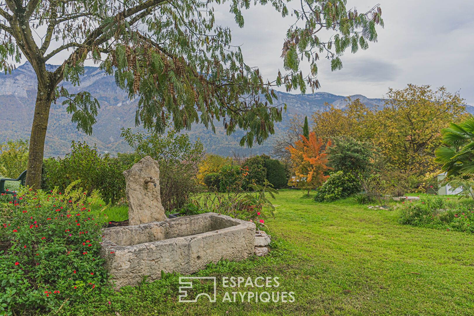 Mansion with view of the Vercors