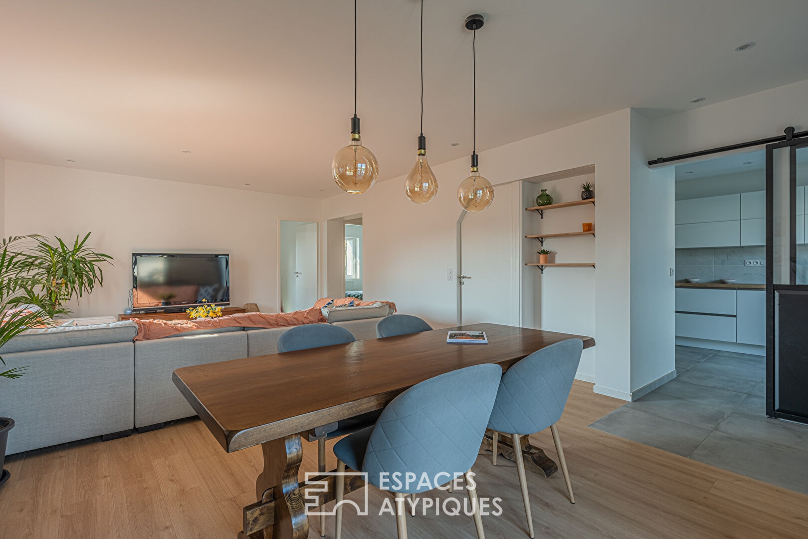 Villa à la rénovation contemporaine