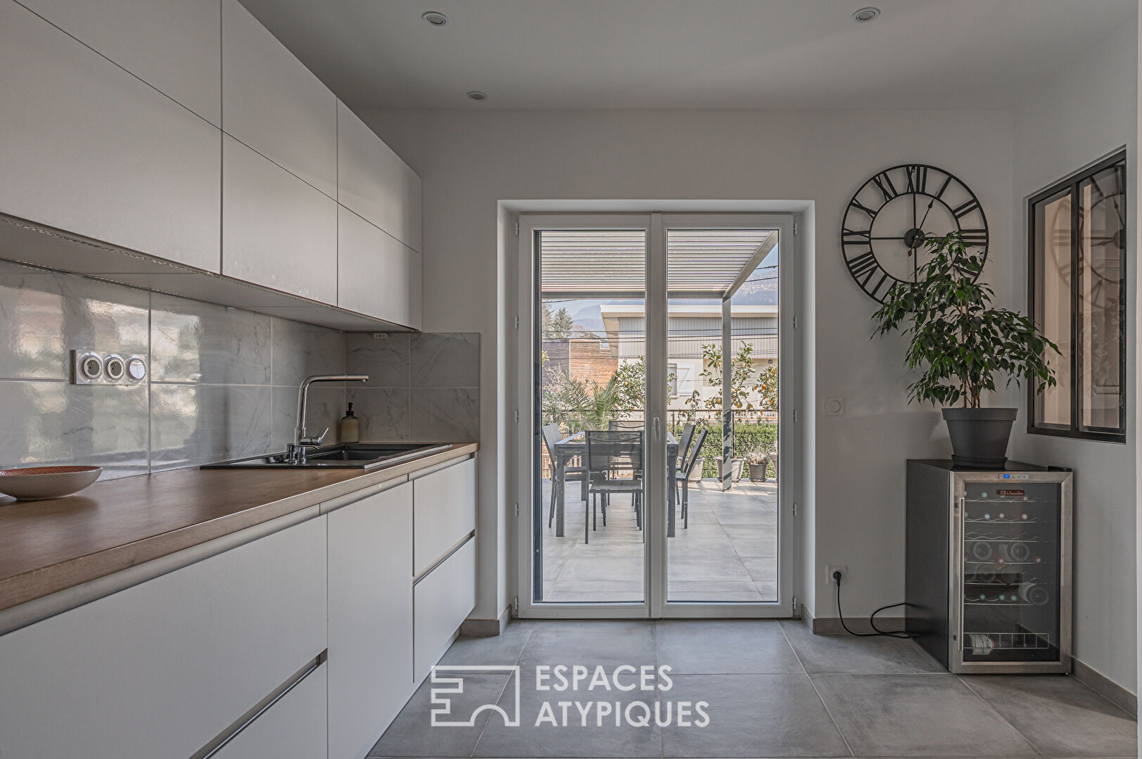 Villa à la rénovation contemporaine
