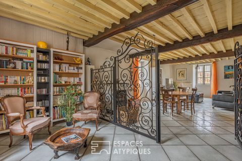 Maison de caractère et son bel environnement verdoyant