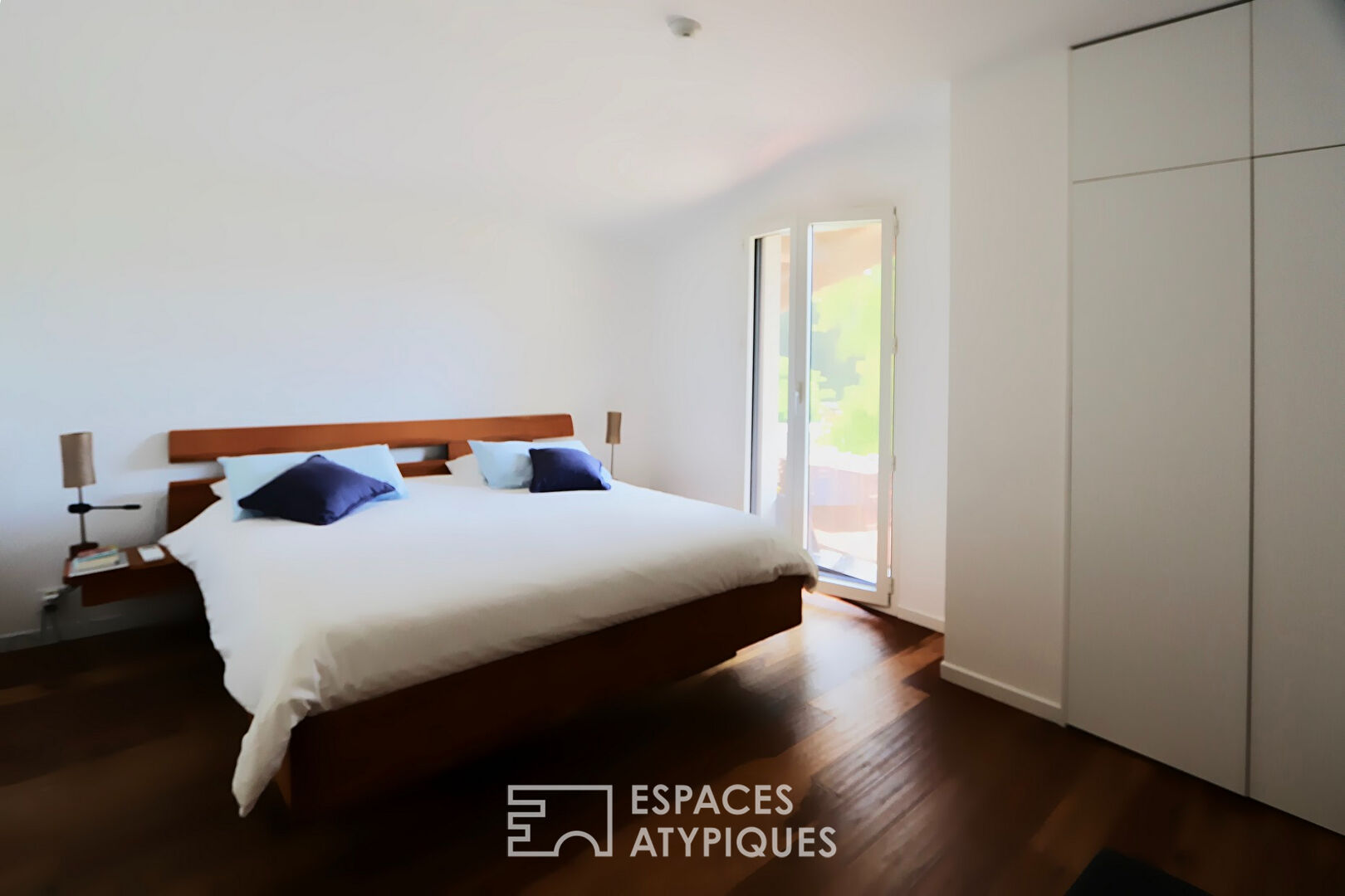 Maison d’inspiration contemporaine à la vue dégagée