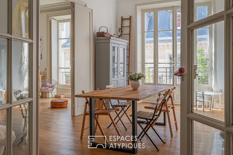 Bel appartement haussmannien proche de Victor Hugo