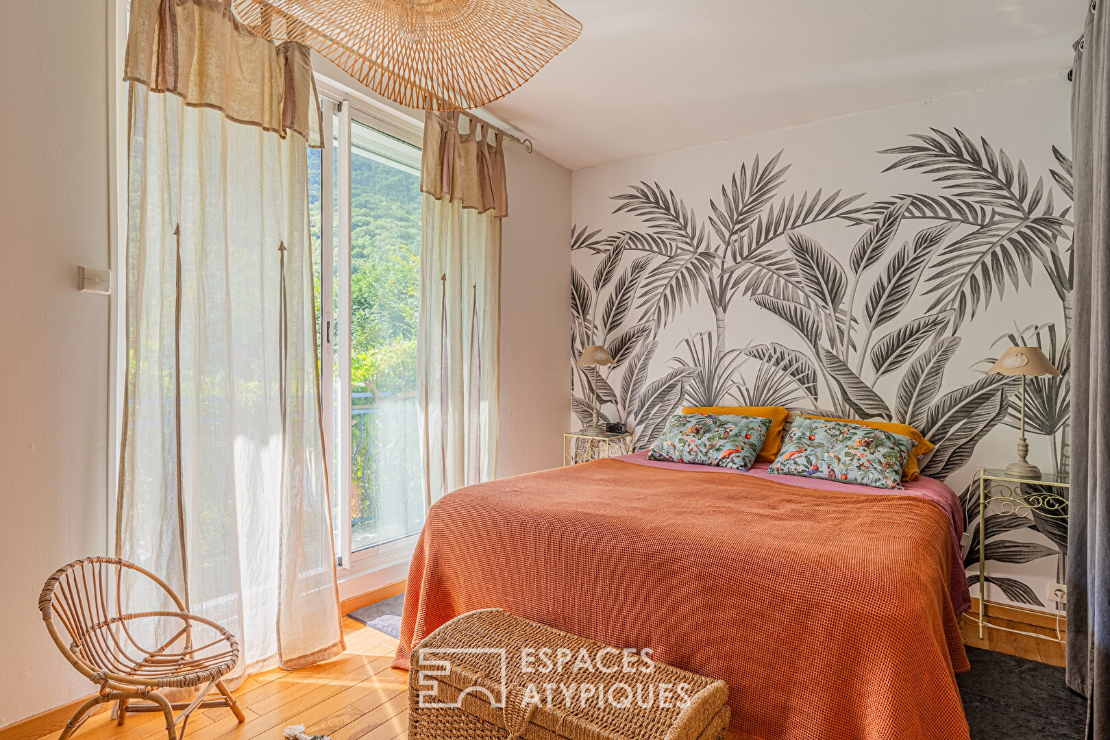 Propriété de charme avec annexe et piscine