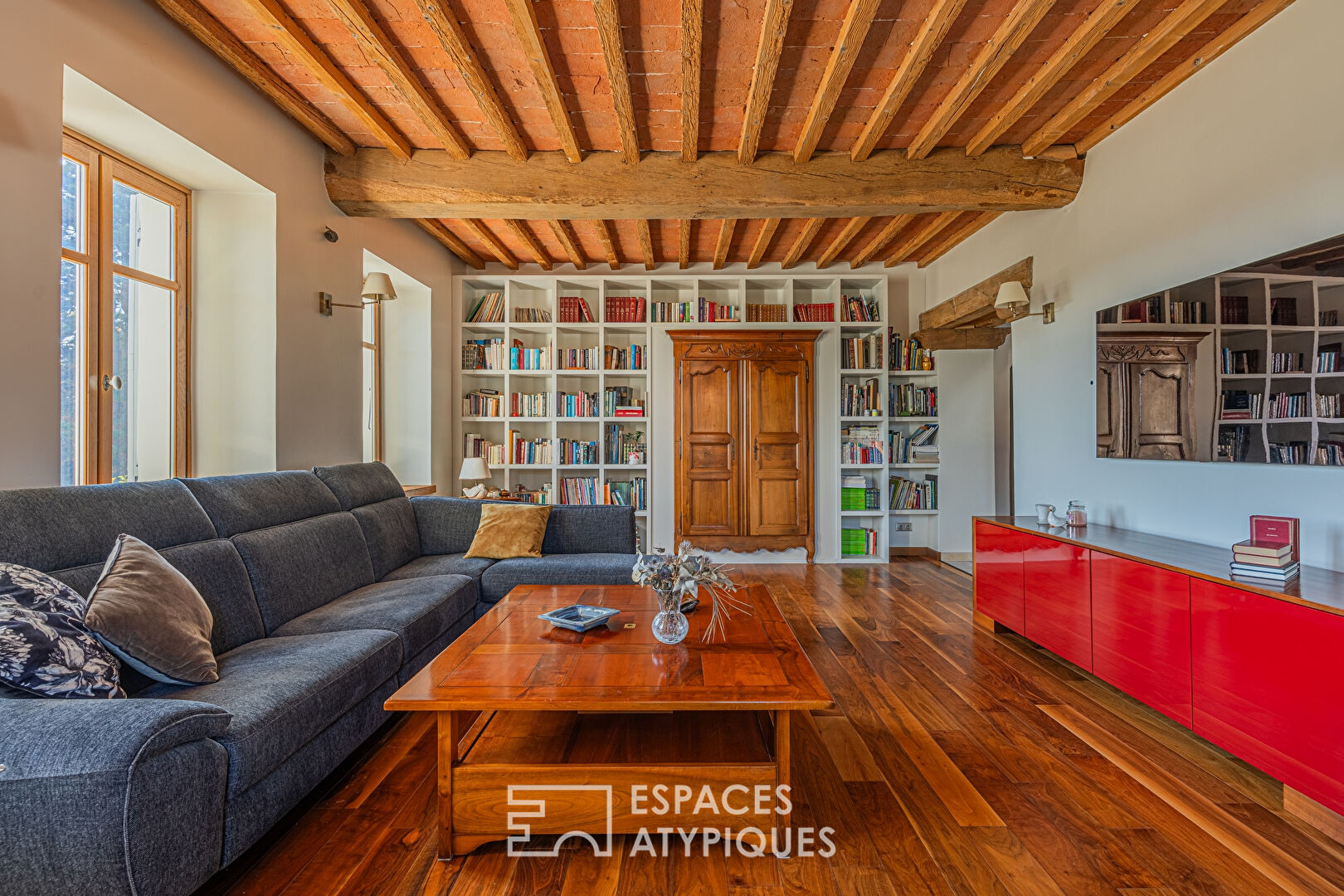 Renovated 1820 Dauphinoise house, swimming pool and charming outbuilding