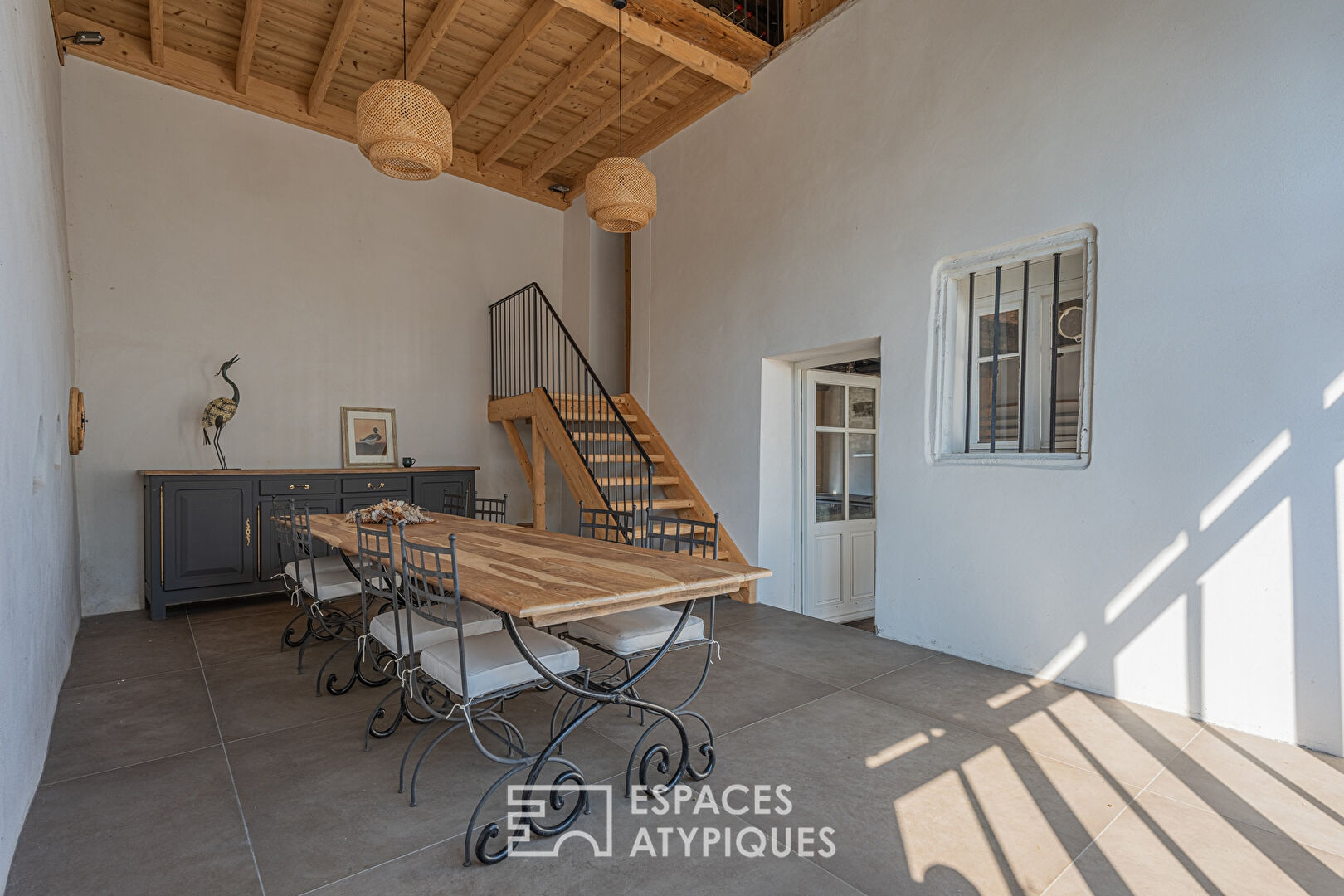 Renovated 1820 Dauphinoise house, swimming pool and charming outbuilding