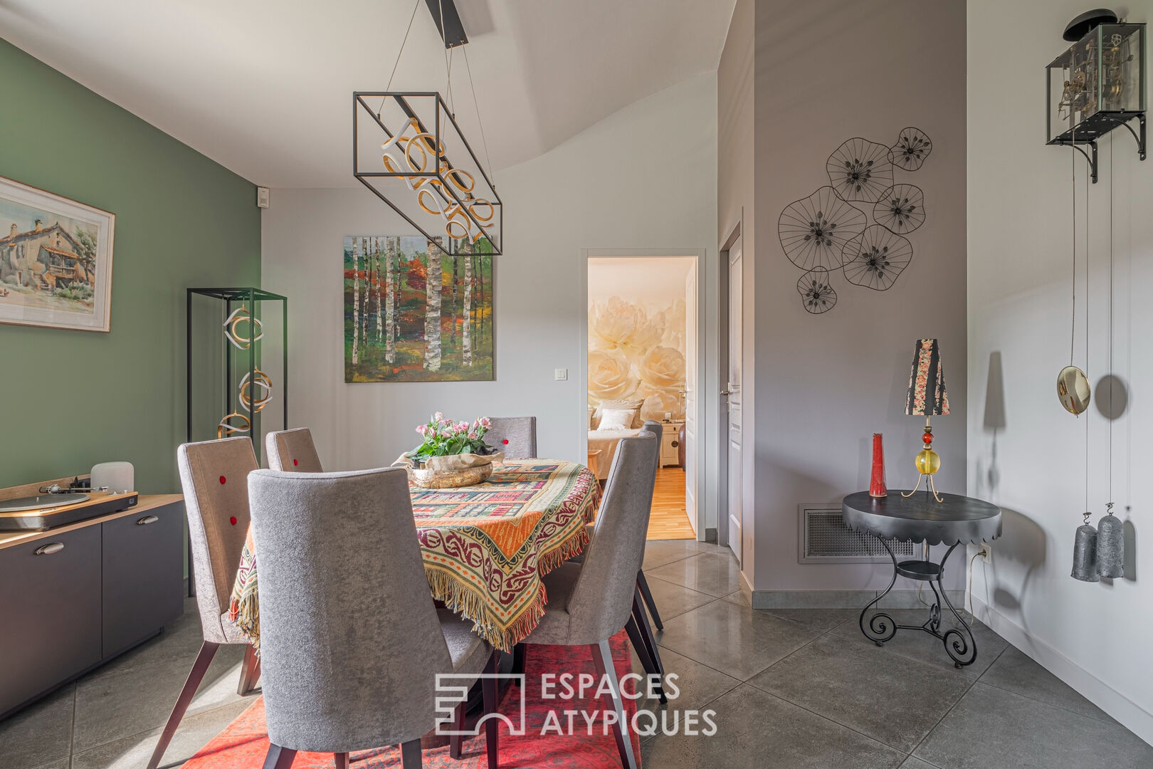 1930s villa revisited in the Criel district