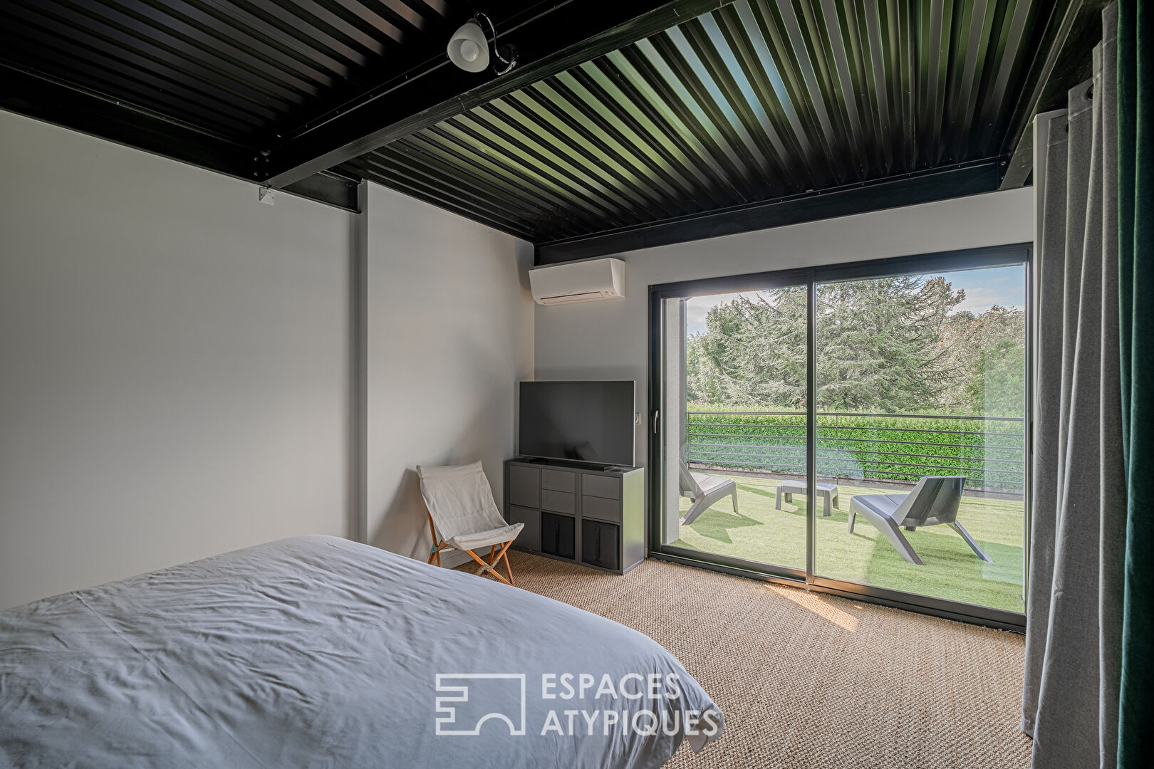 Superb atypical house at the gateway to Savoie
