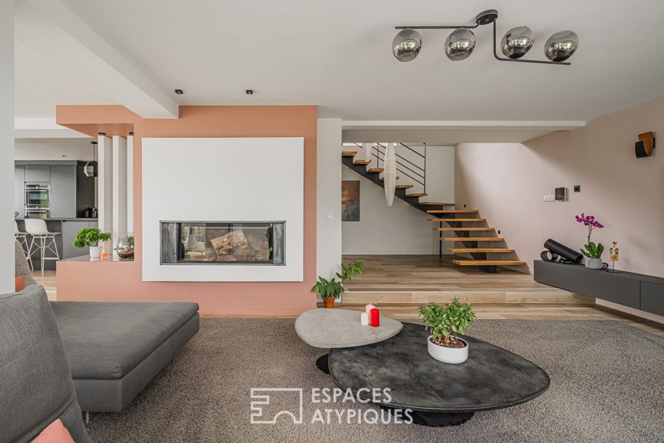 Maison à la rénovation d'exception avec vue montagnes