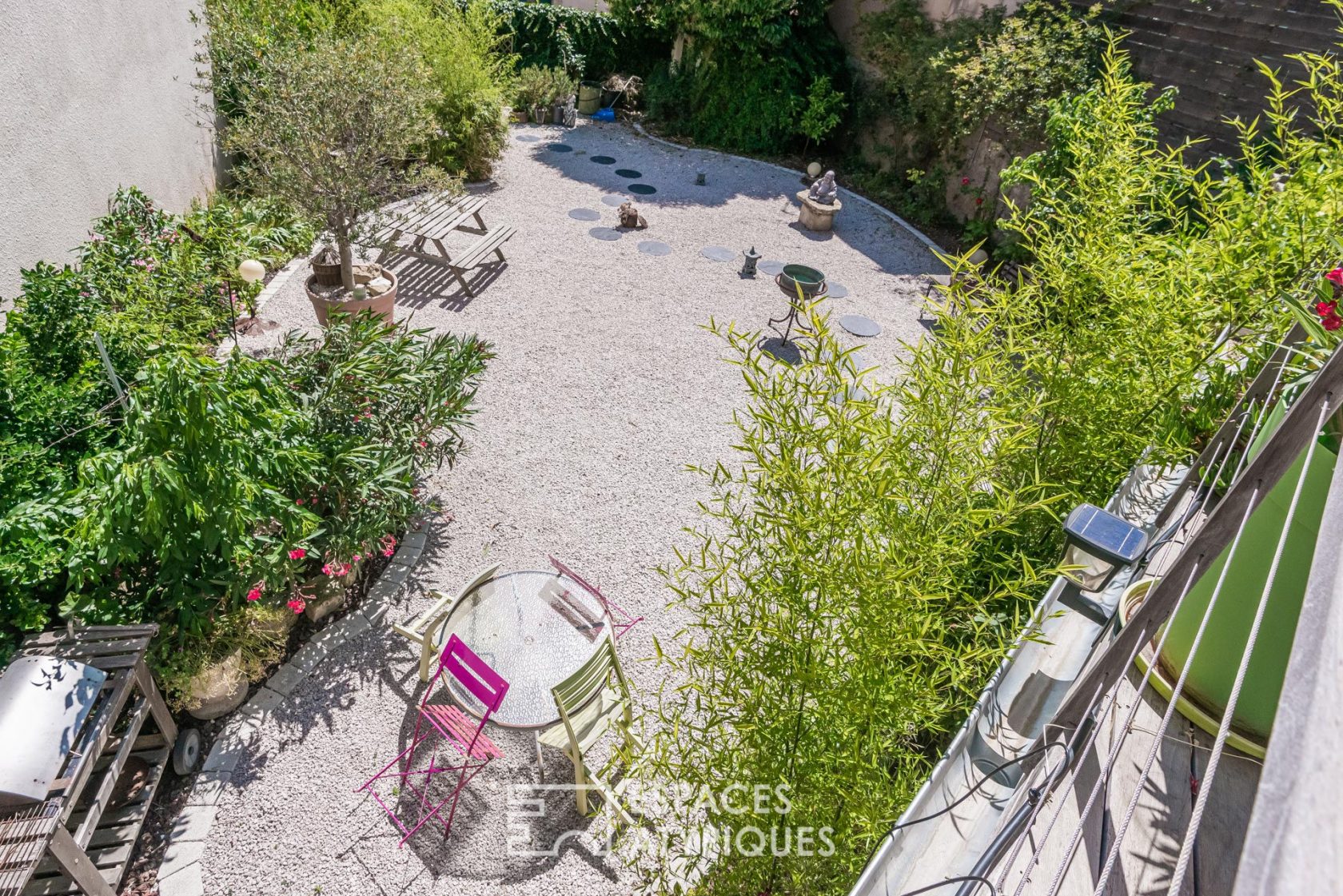 Confortable maison vigneronne réhabilitée et son jardin