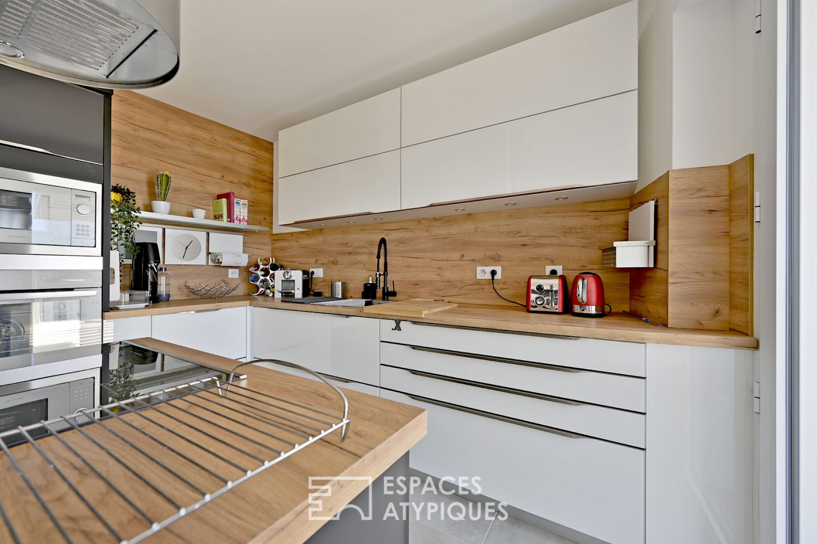 L’arbre Blanc : appartement meublé en étage élevé