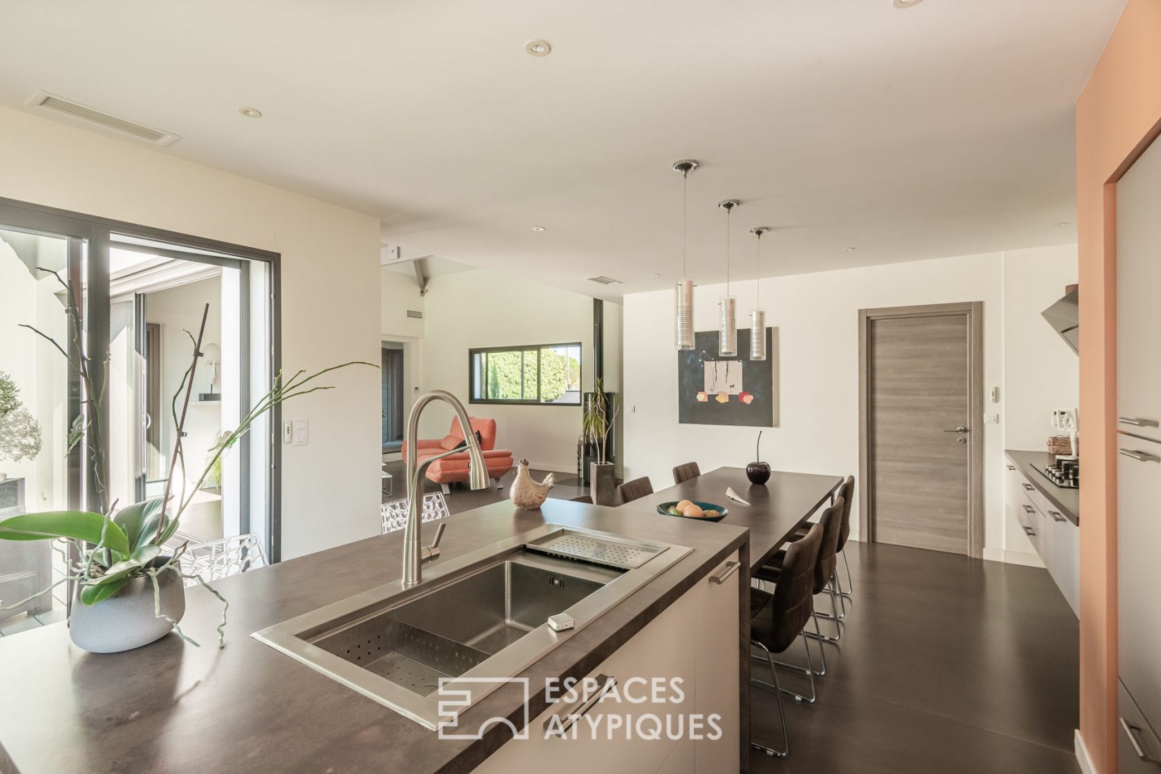 Contemporary single storey villa and lush garden