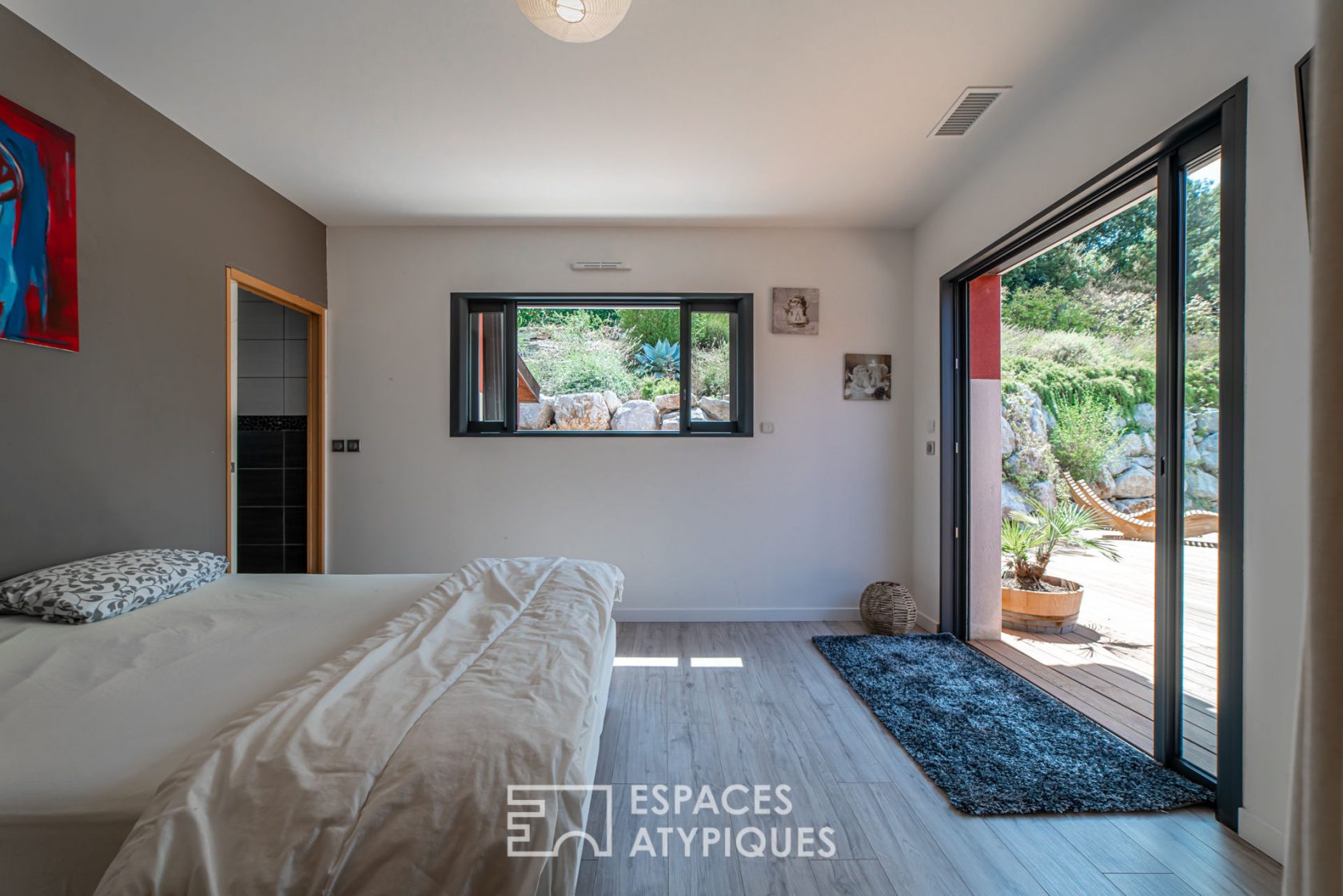 Propriété 2 villas contemporaines en position dominante