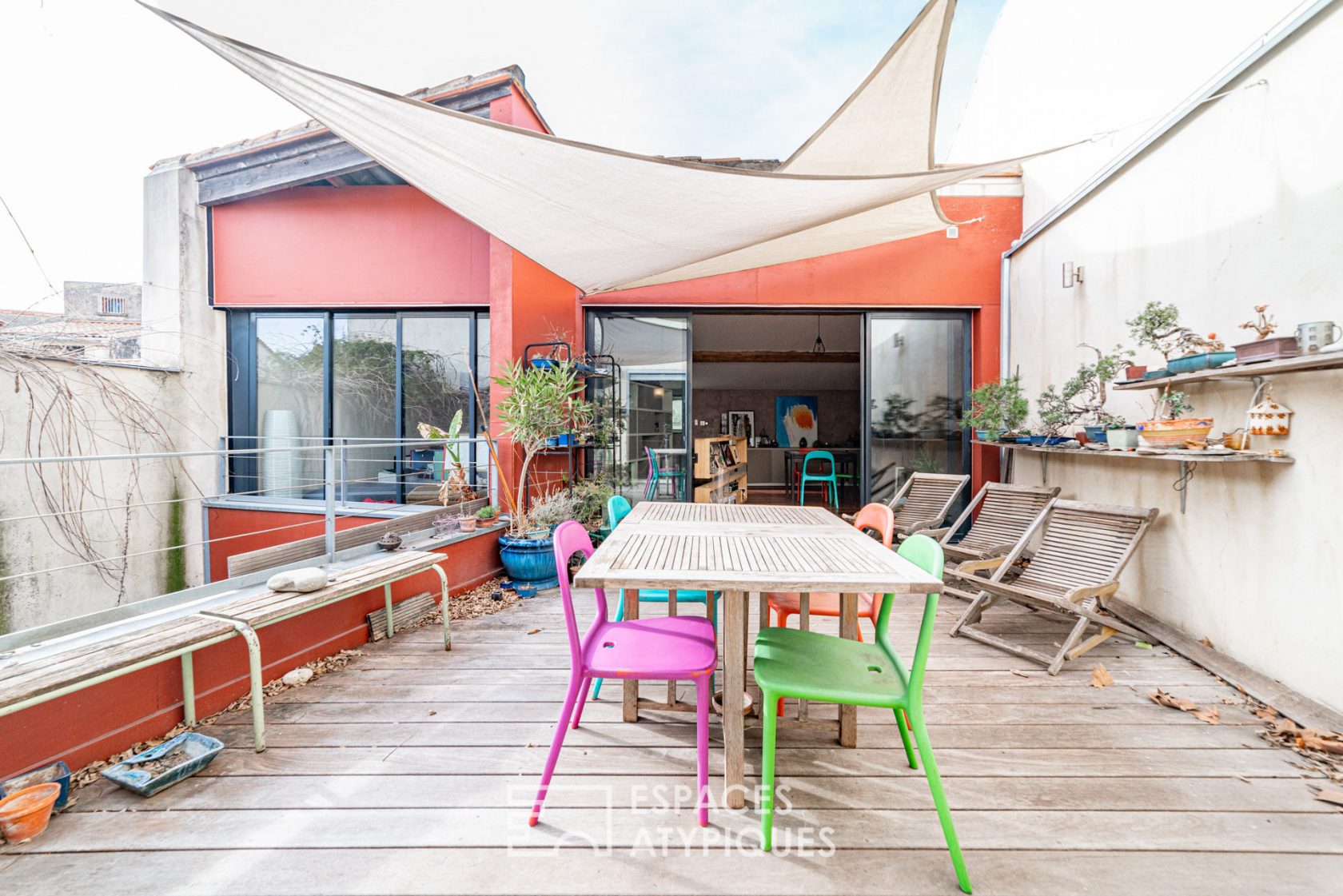The hidden loft house