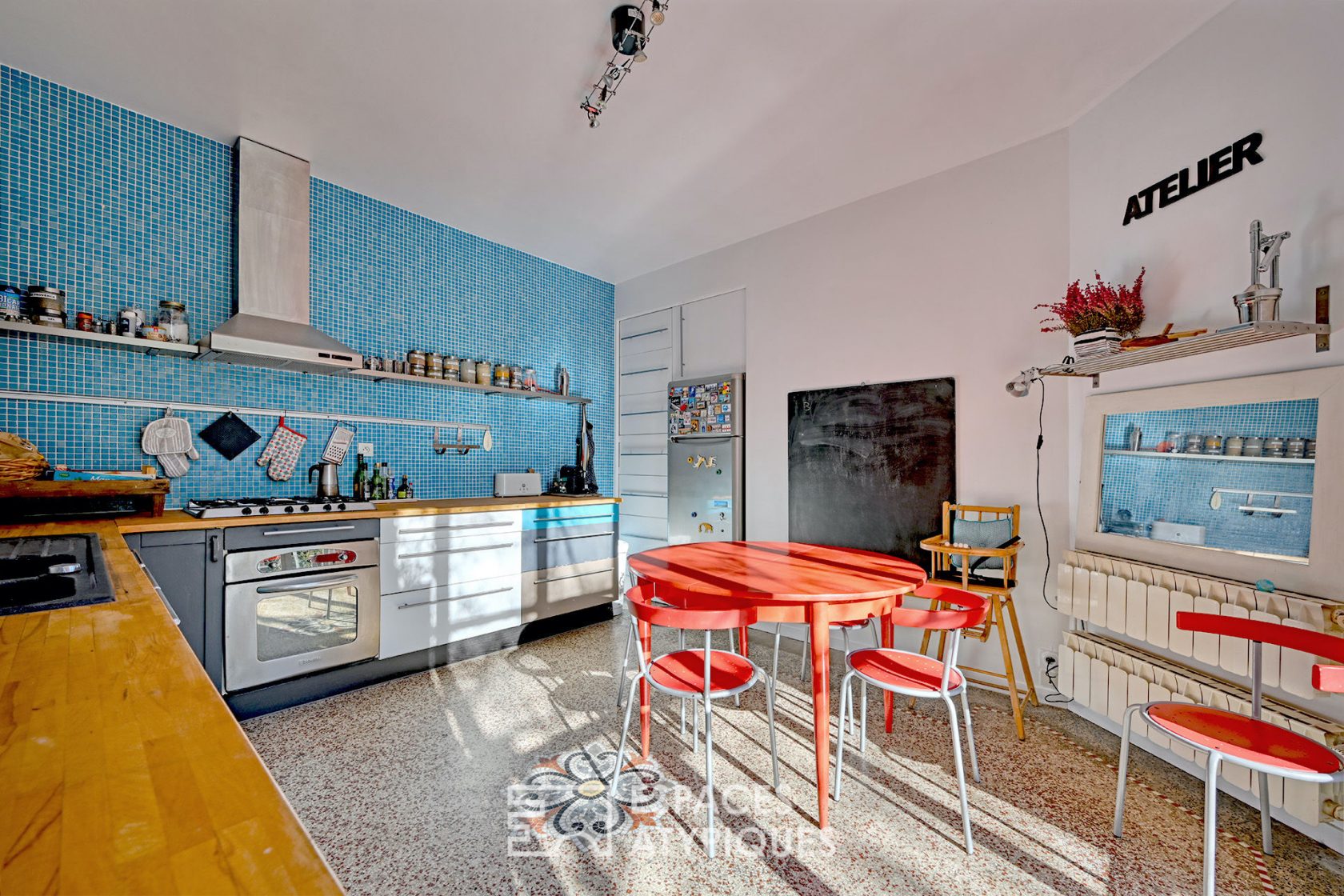 Charming house from 1900, garden and swimming pool, Mont Duplan