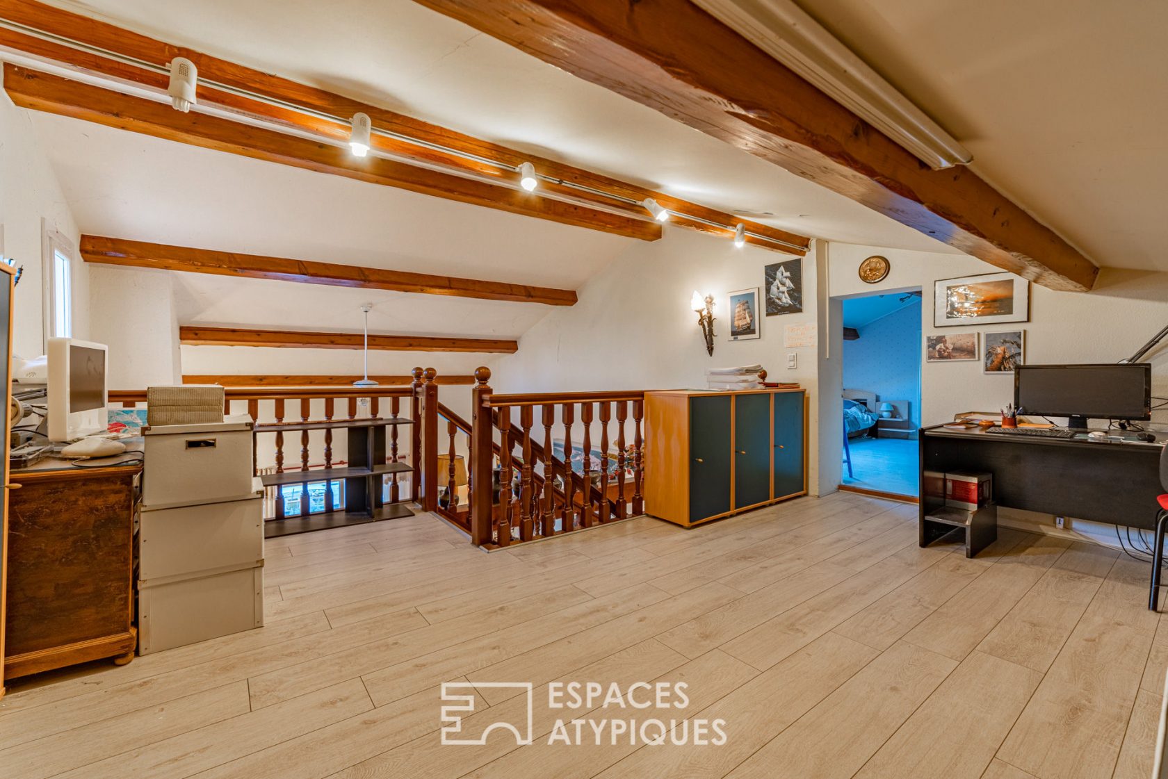 Villa sur 3000m² de terrain divisible