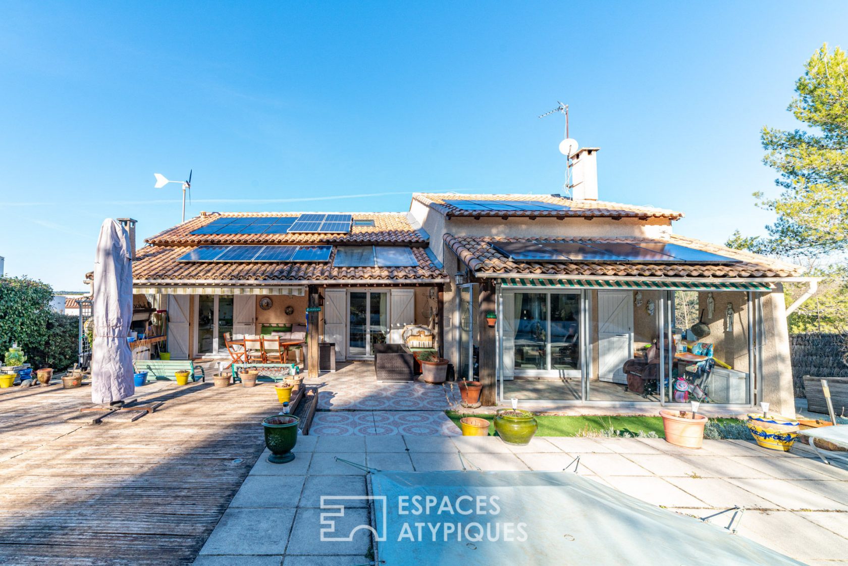 Villa sur 3000m² de terrain divisible