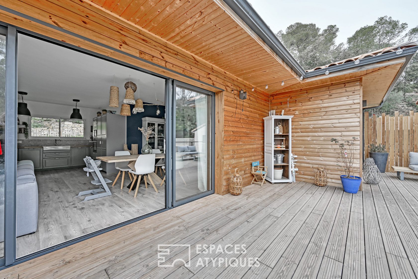T4 wooden house