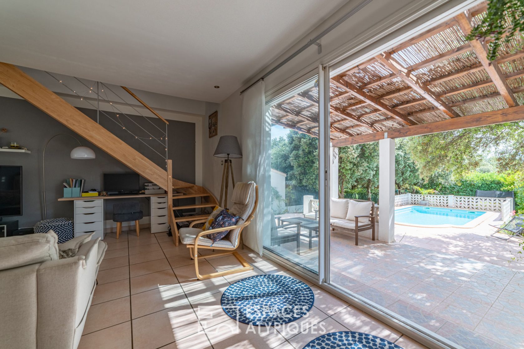 Confortable villa avec piscine