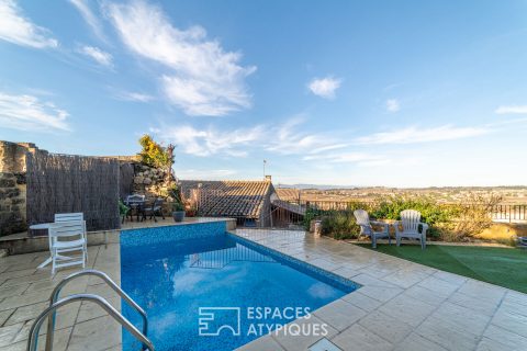 Renovation of an old house with panoramic view