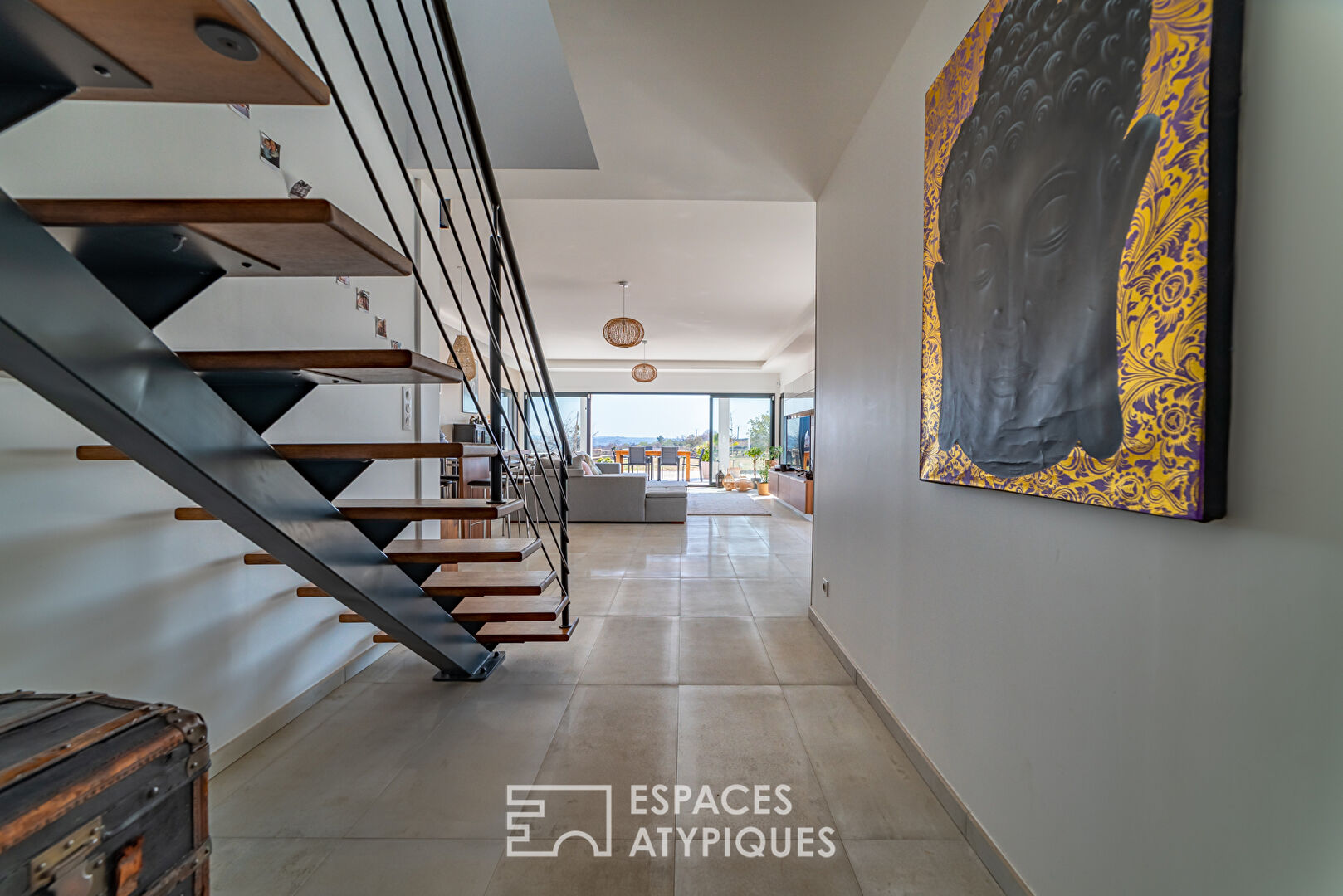 Contemporary villa with contemplative view