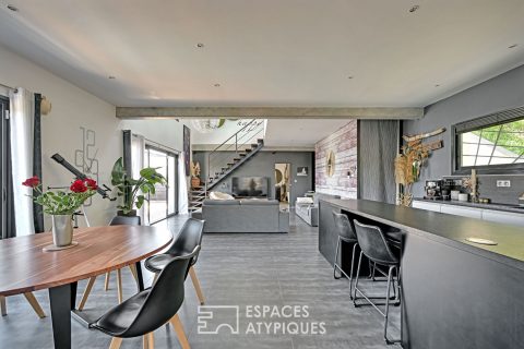 Une villa entre ciel et garrigue à Juvignac