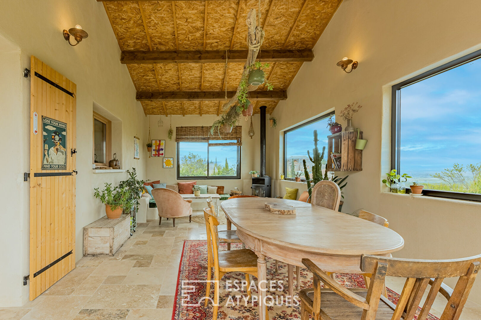 House in the heights of Montouliers