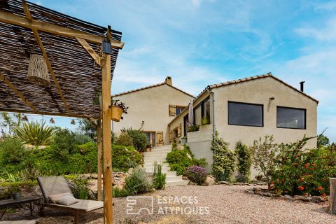 Maison dans les hauteurs de Montouliers