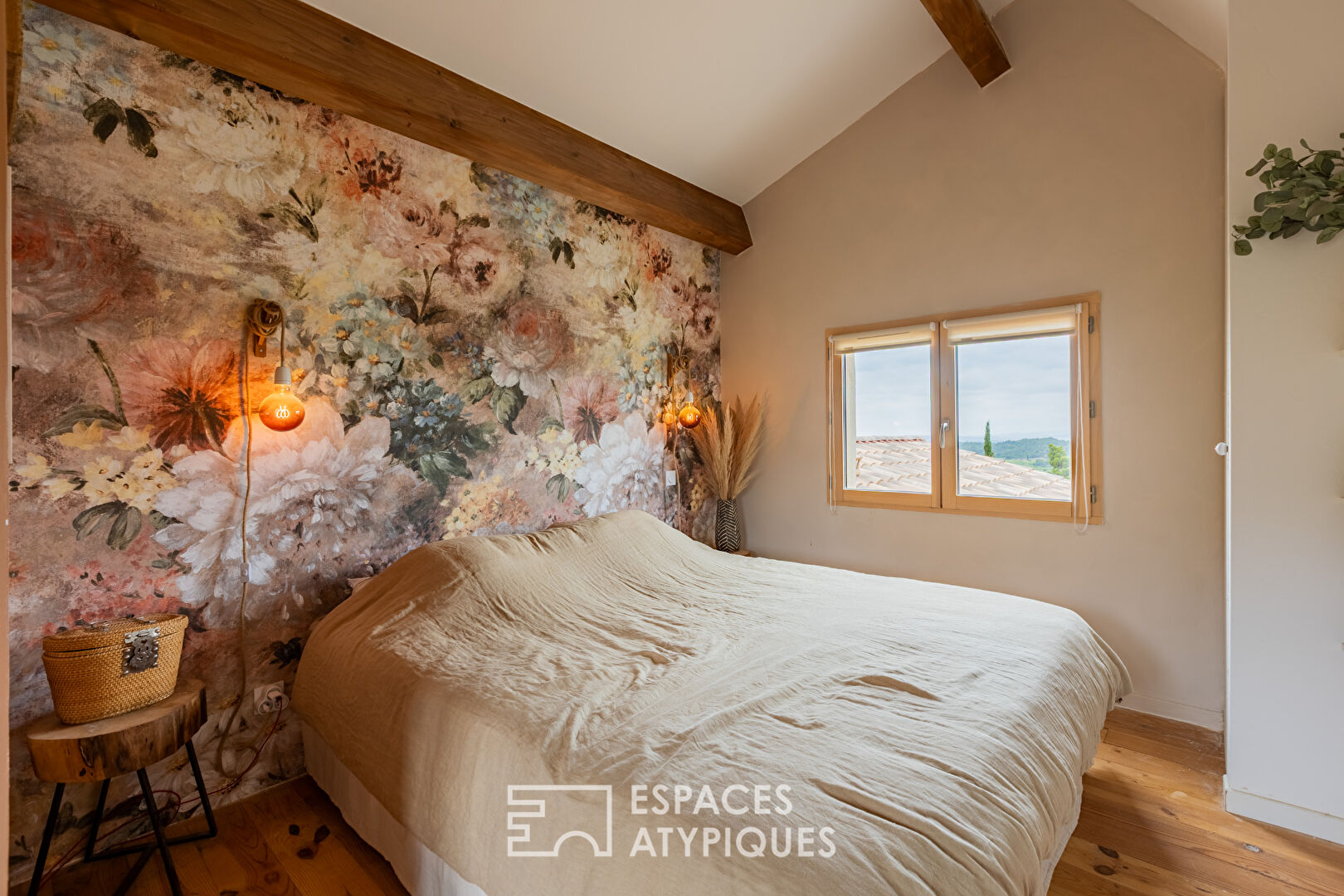 House in the heights of Montouliers