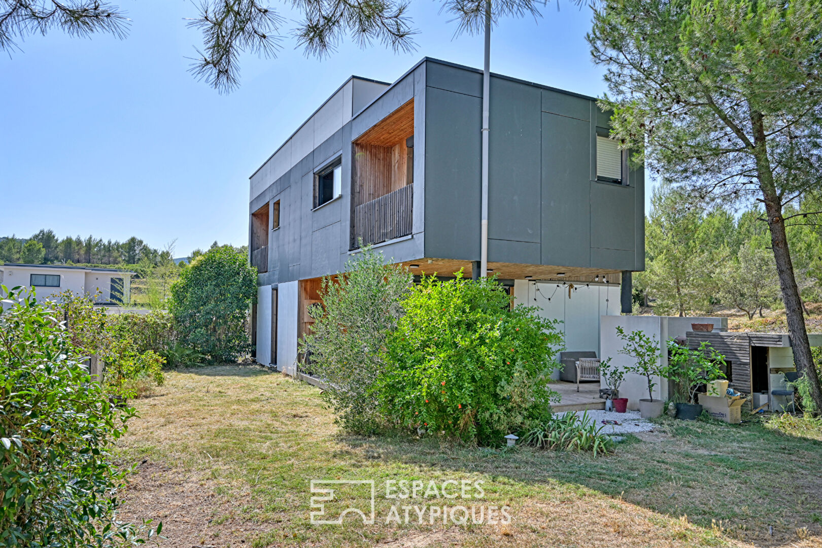 Maison St Bauzille De Montmel 6 pièces 135 m2 avec piscine, sur terrain de 455 m2