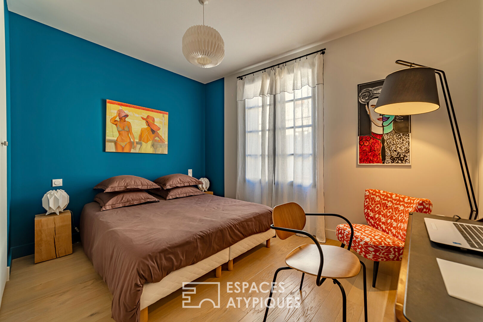 Superb renovation in the heart of the medieval city