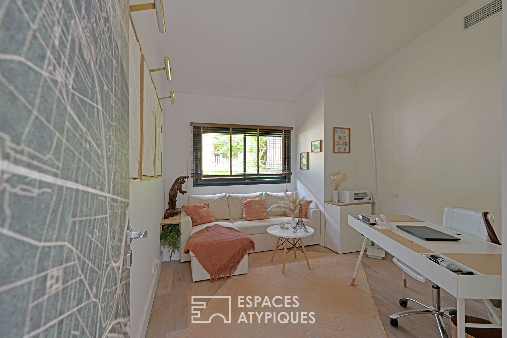 Magnifique contemporaine