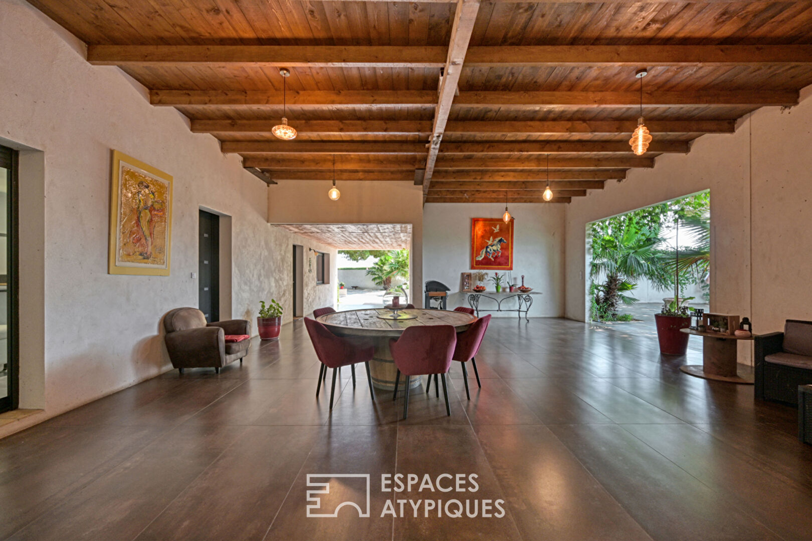 Charming Property with Pool and Outbuildings