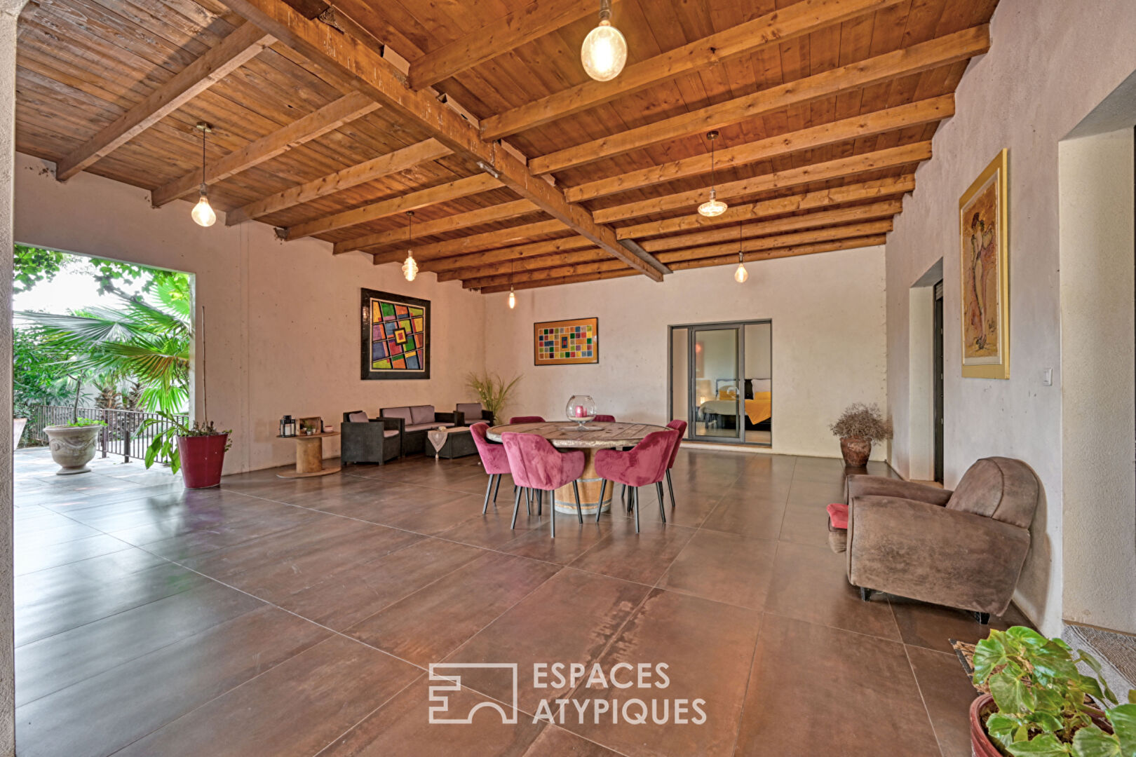 Charming Property with Pool and Outbuildings