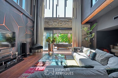 Former winemaker renovated with charm, space and swimming pool
