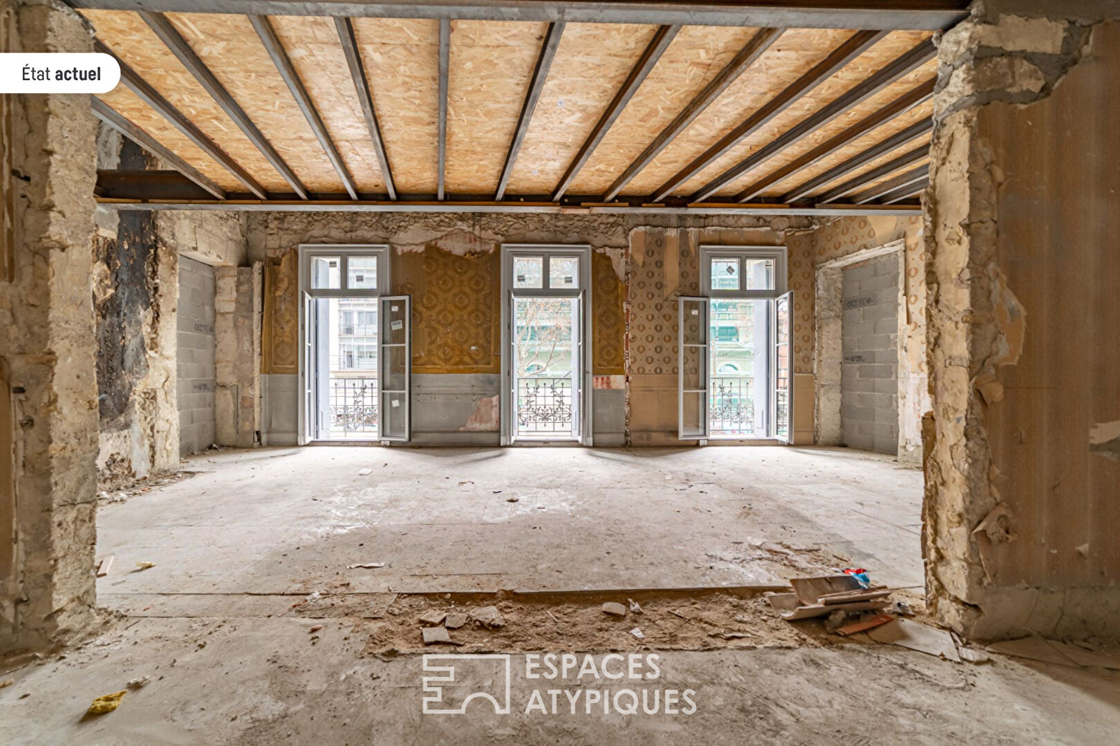 Loft brut en duplex