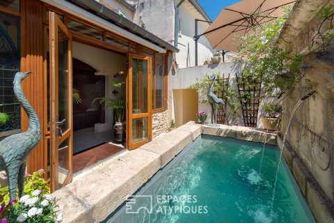 Mansion on the banks of the Canal du Midi