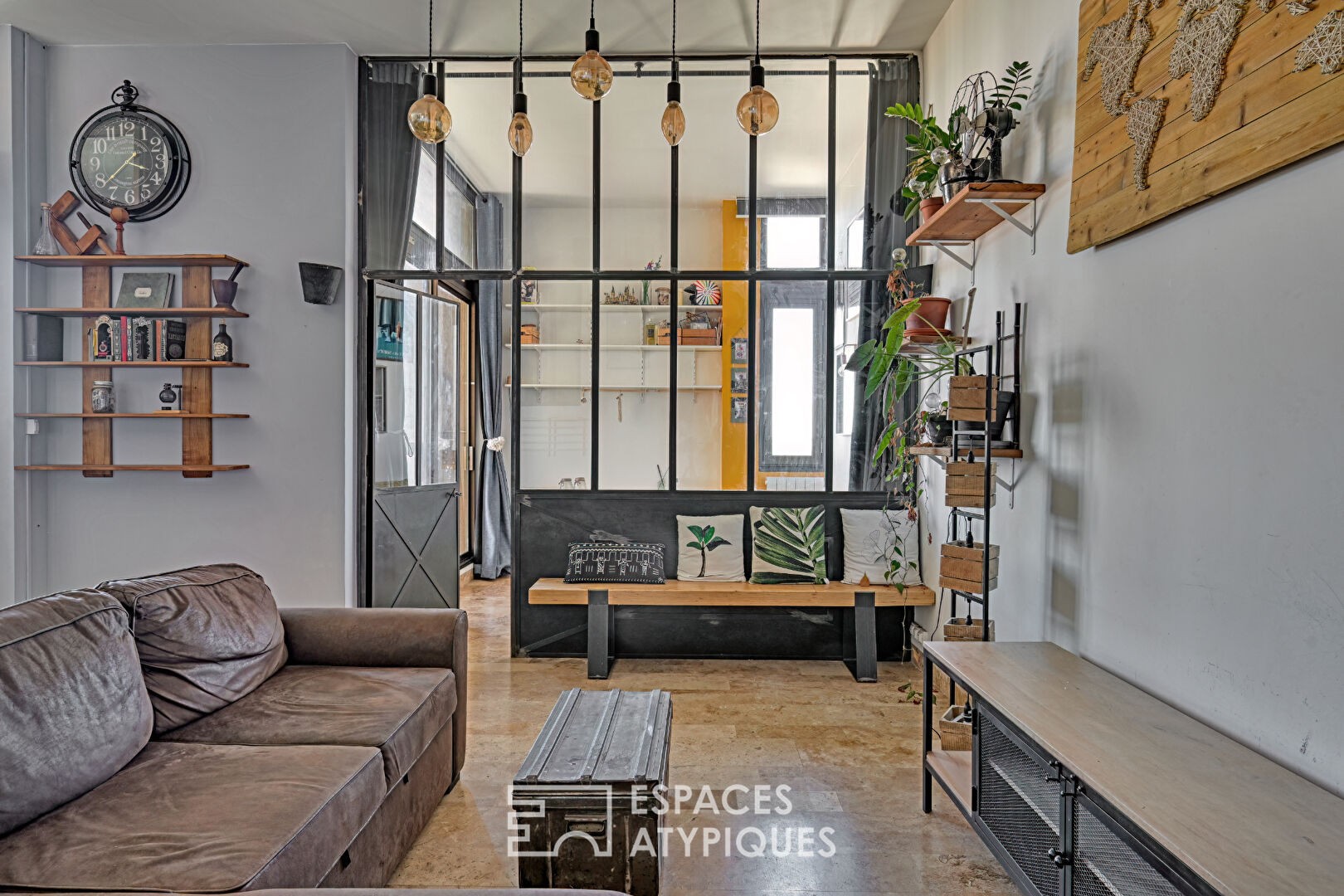 Loft contemporain avec verrière en hyper-centre